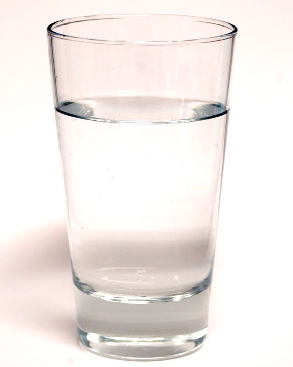 drink water and stay hydrated when sunburnt drink water and stay hydrated when sunburnt