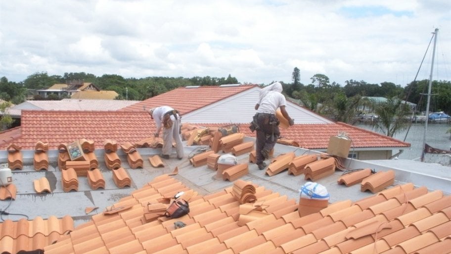 tile roof installation