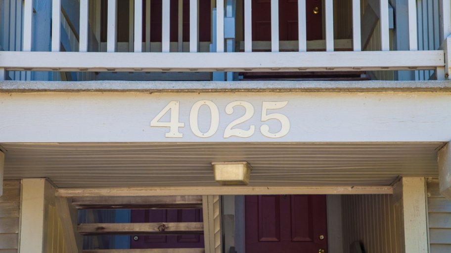 How To Rent An Apartment With Bad Credit Angie S List How To Rent An Apartment With Bad Credit