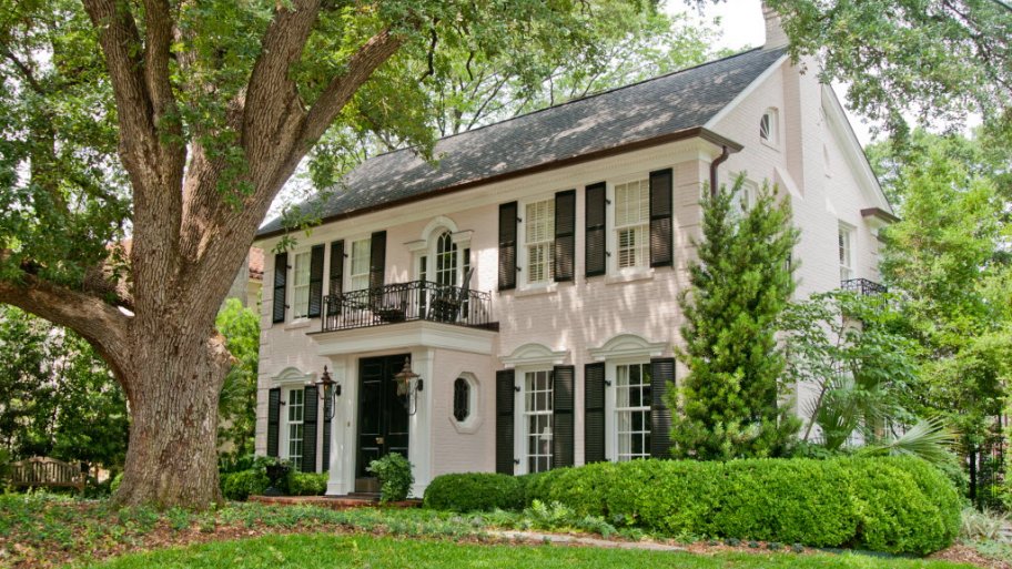 pink house, manor, estate