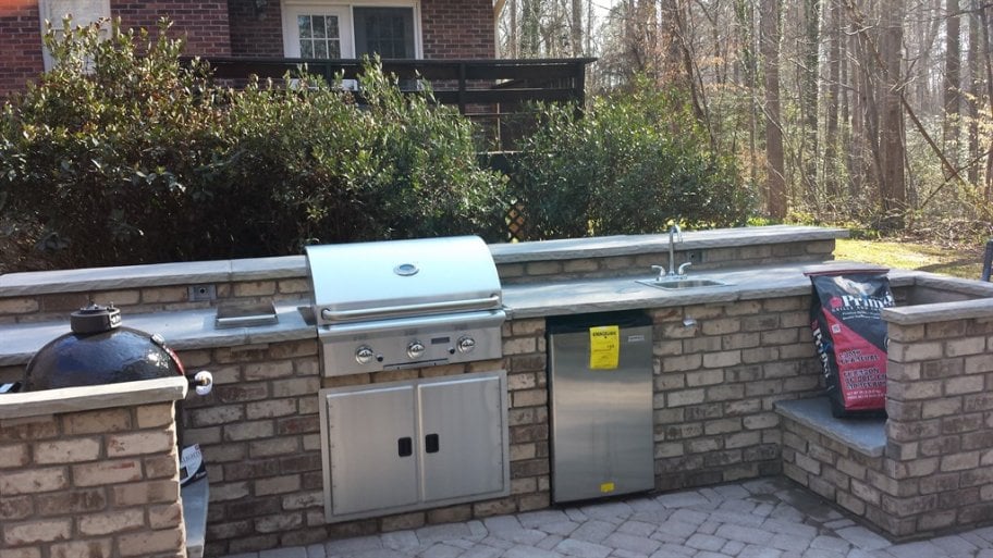 Outdoor Kitchen Has Many Benefits Angie S List